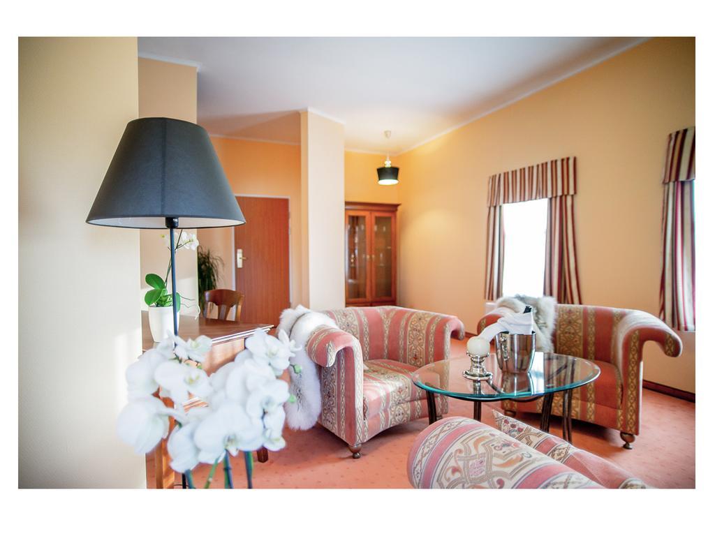 Hotel Fenix 옐레니아구라 객실 사진